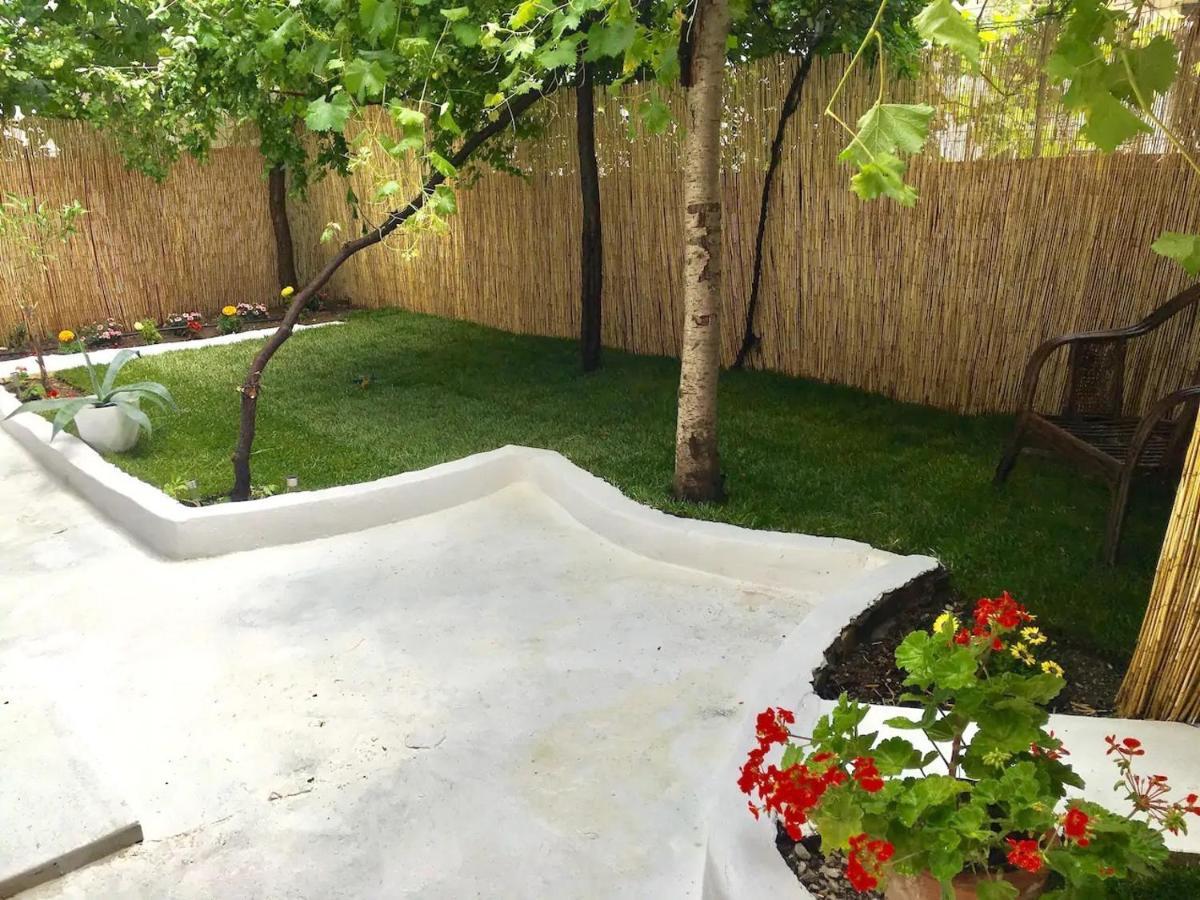 Ferienwohnung Oasis Luxury Detached House In Thessaloniki With Hydromassage Exterior foto