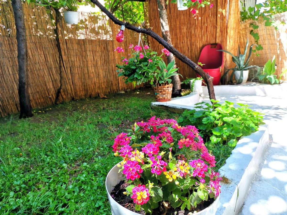 Ferienwohnung Oasis Luxury Detached House In Thessaloniki With Hydromassage Exterior foto